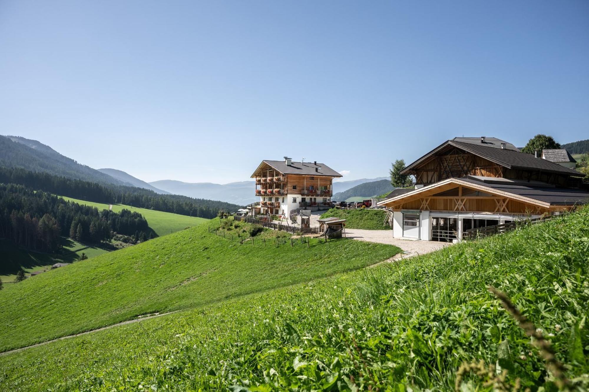 Unterkantiolerhof Funes  Luaran gambar