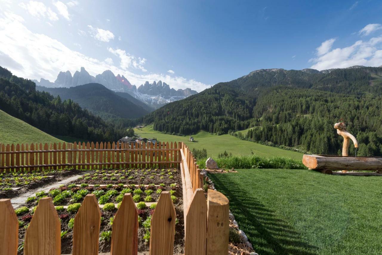 Unterkantiolerhof Funes  Luaran gambar